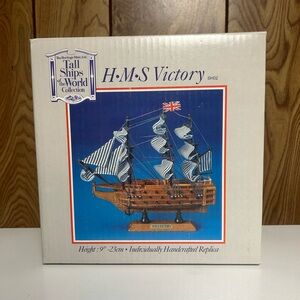 The Heritage Mint H.M.S Victory Handcrafted Replica Ship